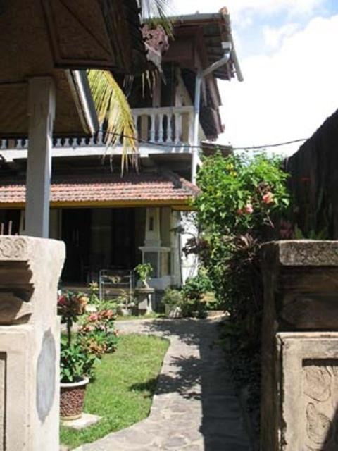 Mandhara Chico Bungalow Lovina Екстериор снимка