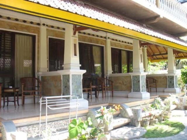 Mandhara Chico Bungalow Lovina Екстериор снимка